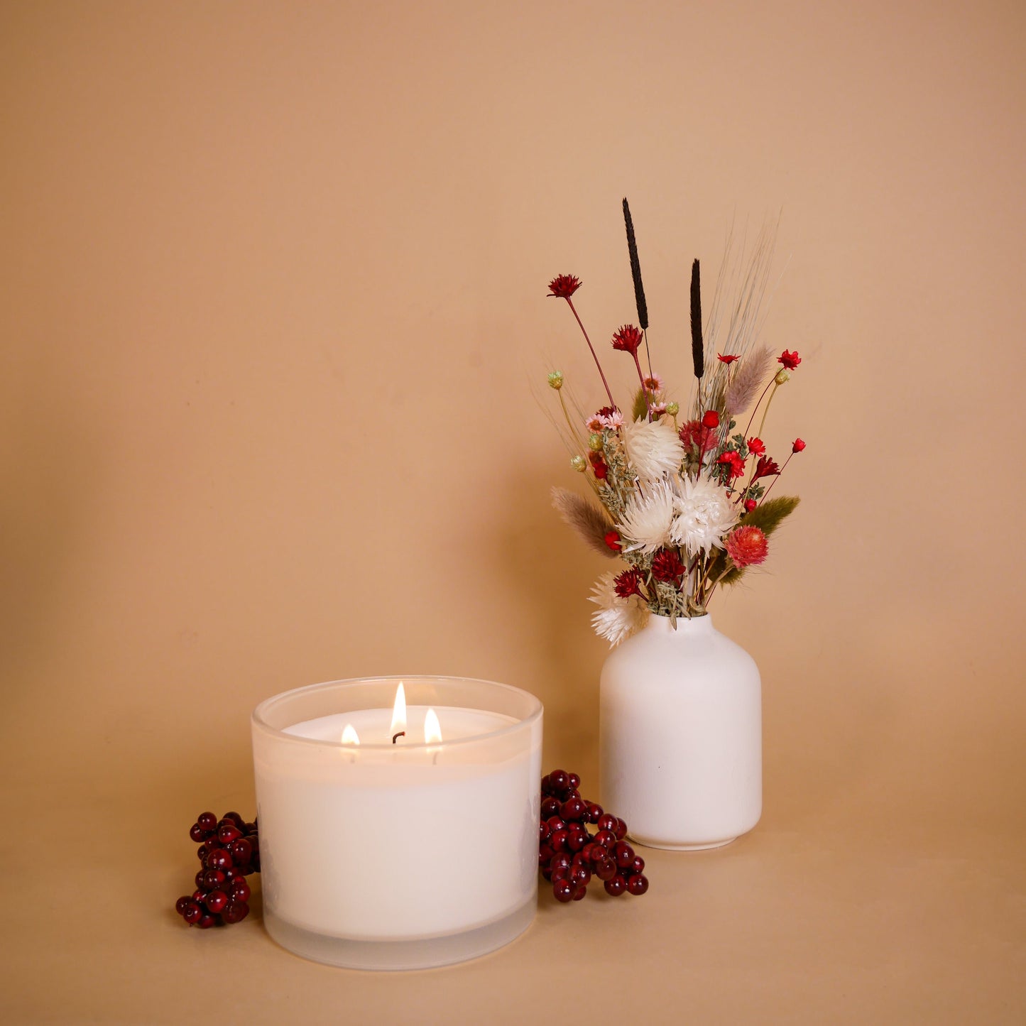 6 pack of dried flowers in bud vases